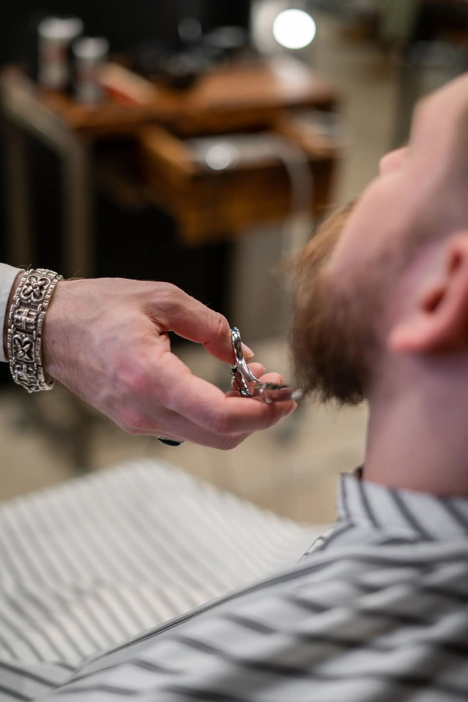 A barbershop hangulata